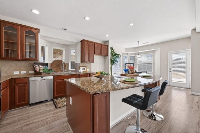 21735 Honeysuckle Grove Lane, Richmond, TX 77469