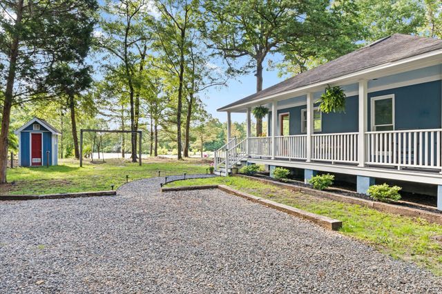 4501 Millspring Road, Hollywood, SC 29449