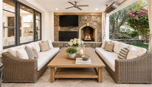 2 Havenhurst Drive, Coto De Caza, CA 92679