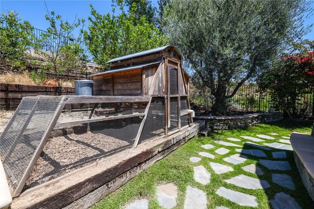 2 Havenhurst Drive, Coto De Caza, CA 92679