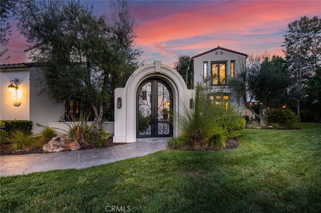 2 Havenhurst Drive, Coto De Caza, CA 92679