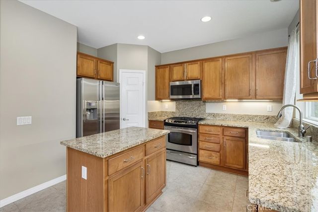 28721 Coal Mountain Court, Valencia, CA 91354