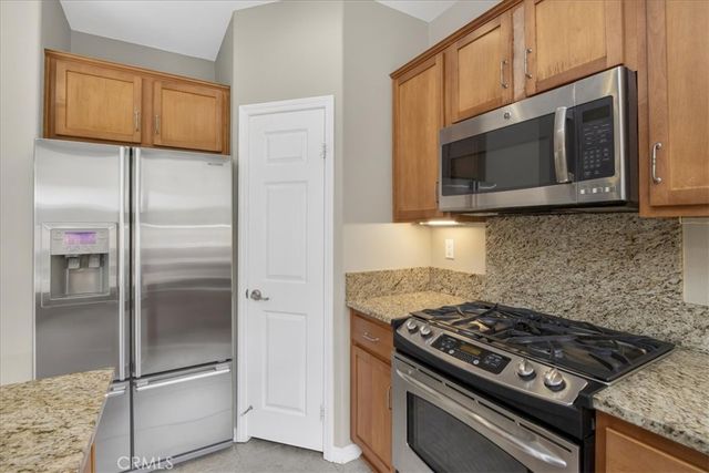 28721 Coal Mountain Court, Valencia, CA 91354