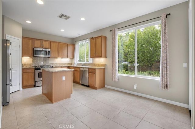 28721 Coal Mountain Court, Valencia, CA 91354