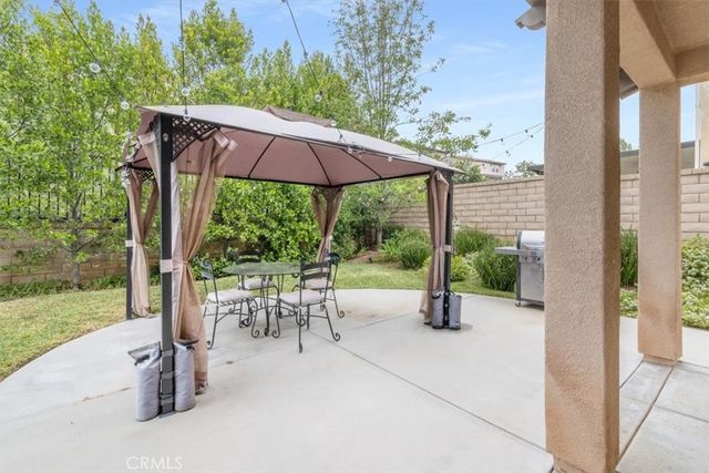 28721 Coal Mountain Court, Valencia, CA 91354