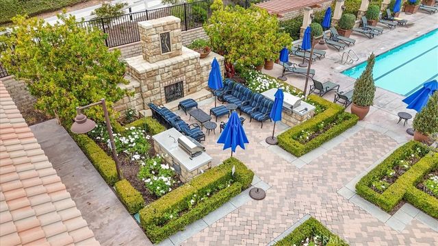 28721 Coal Mountain Court, Valencia, CA 91354