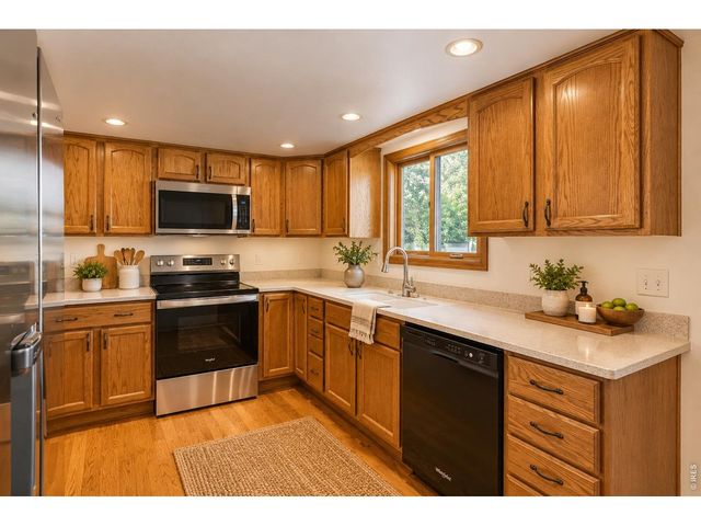 1241 Baker St, Longmont, CO 80501