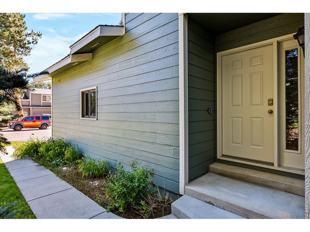 1241 Baker St, Longmont, CO 80501