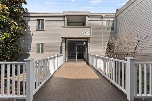 102 Winding Way, A, Covington, KY 41011