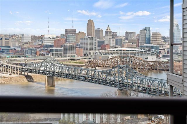 102 Winding Way, A, Covington, KY 41011