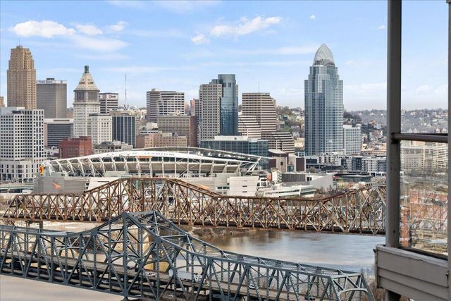 102 Winding Way, A, Covington, KY 41011