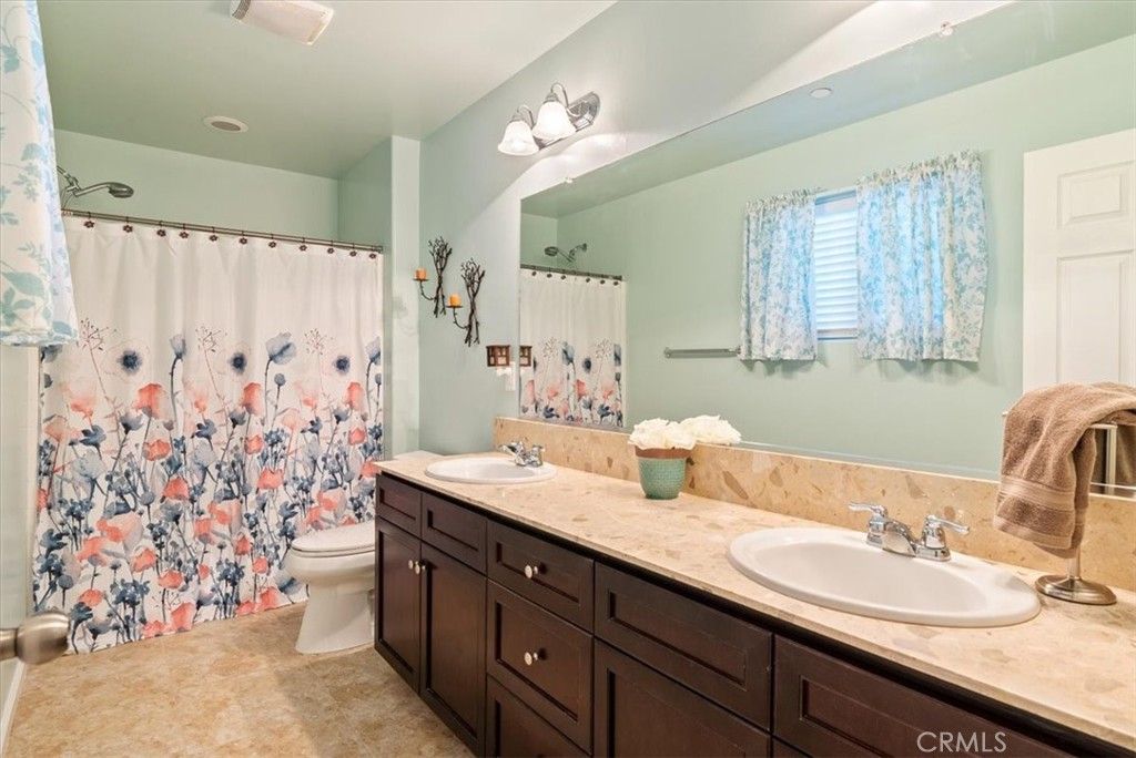 Image 17 of property listing at 1620 Verde, San Miguel, CA 93451