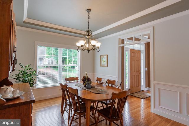 572 EAGLES VIEW, Lancaster, PA 17601