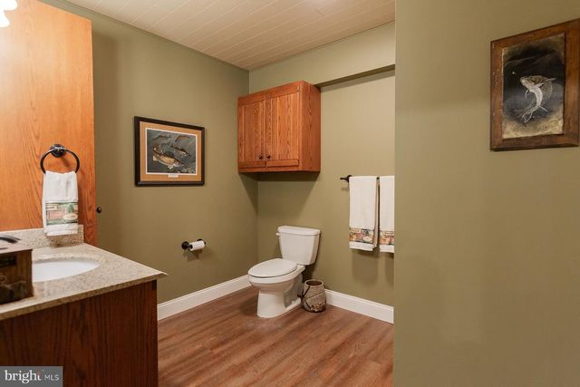 572 EAGLES VIEW, Lancaster, PA 17601