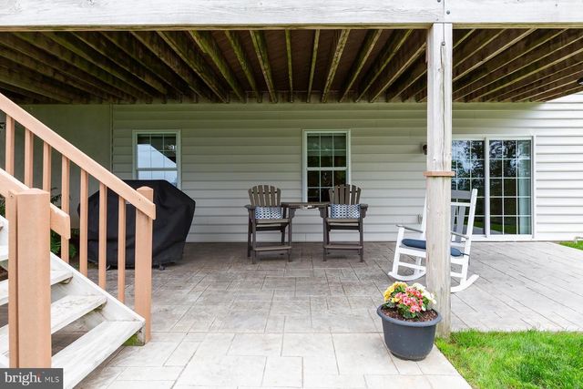 572 EAGLES VIEW, Lancaster, PA 17601
