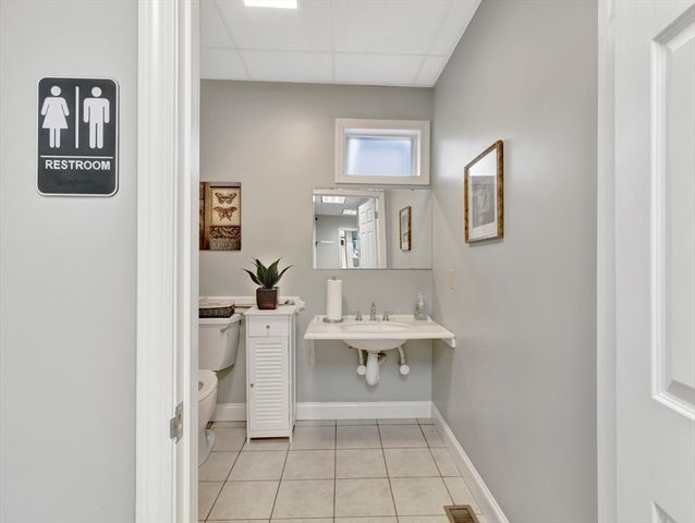 1 N Main St. 1, Mansfield, MA 02048