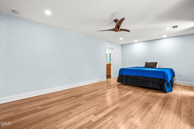 5223 Margon Place, Hillsborough, NC 27278