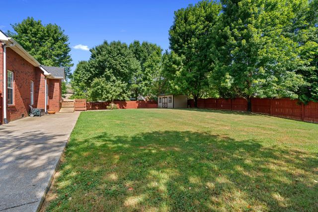 107 Home Pl, Lascassas, TN 37085