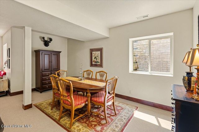 11042 N Cattle DR, Hayden, ID 83835