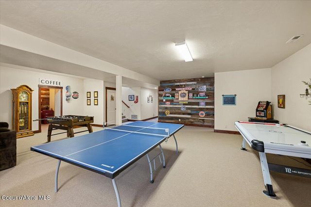 11042 N Cattle DR, Hayden, ID 83835