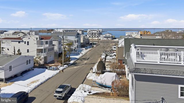 27 E 27TH, Long Beach Township, NJ 08008