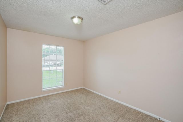 2714 8th Avenue N, Texas City, TX 77590