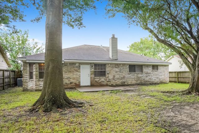 2714 8th Avenue N, Texas City, TX 77590