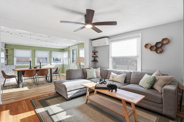 27 Garfield Ave, Saugus, MA 01906