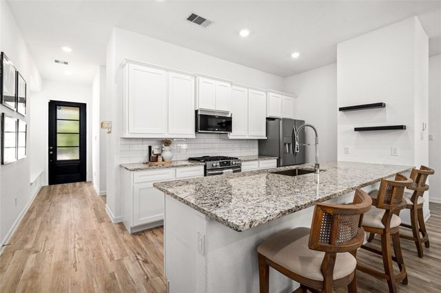 575 Dry Fork Lane, Conroe, TX 77304