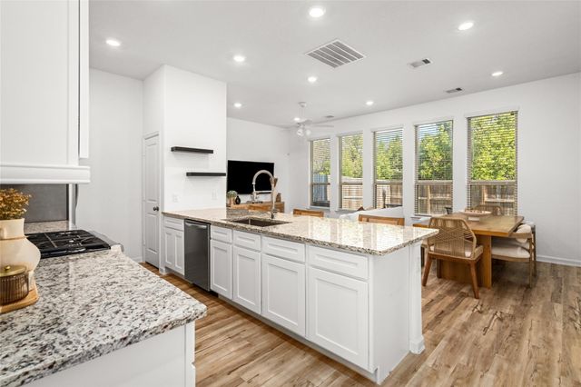 575 Dry Fork Lane, Conroe, TX 77304