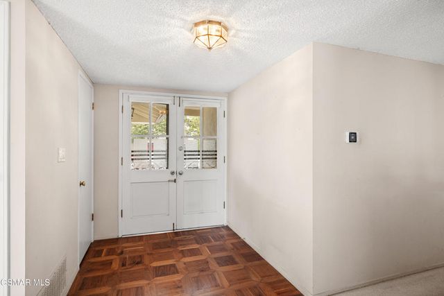 1877 Fred Avenue, Simi Valley, CA 93065