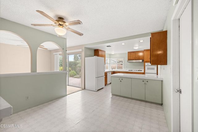 1877 Fred Avenue, Simi Valley, CA 93065