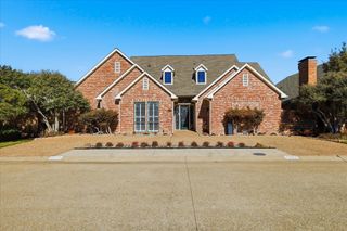 6009 Fallsview Lane, Dallas, TX 75252