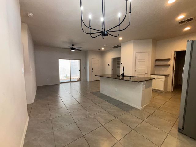 1745 VILLA CONTESA Court NW, Los Lunas, NM 87031