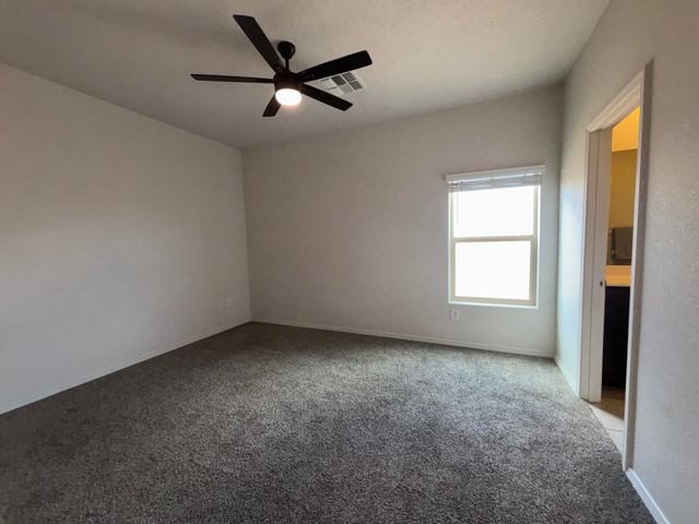 1745 VILLA CONTESA Court NW, Los Lunas, NM 87031
