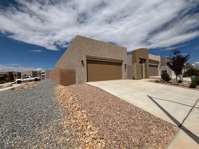 1745 VILLA CONTESA Court NW, Los Lunas, NM 87031