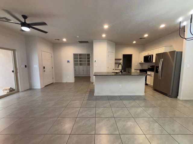 1745 VILLA CONTESA Court NW, Los Lunas, NM 87031