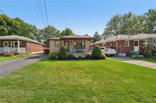 8113 Frontier Avenue, Niagara Falls, NY 14304