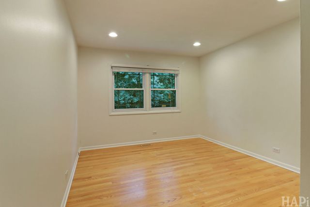 994 Commonwealth Court, Barrington, IL 60010