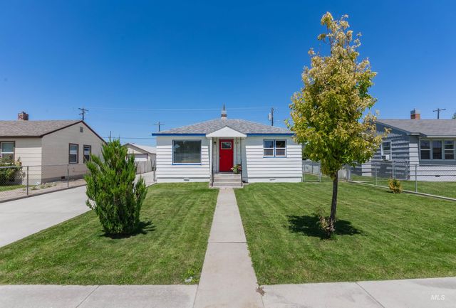 114 Sunnyside Dr, Caldwell, ID 83605