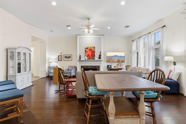 104 Grand Falls Court, League City, TX 77539
