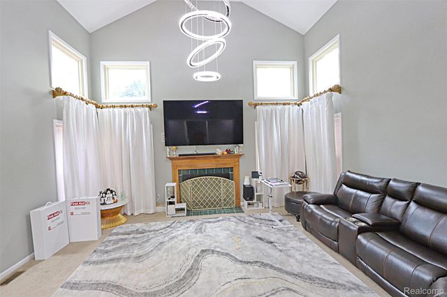 39405 Windsome Drive, Northville, MI 48167