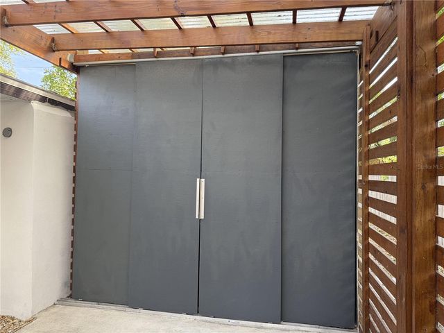907 FRUITLAND AVENUE, Bradenton, FL 34207
