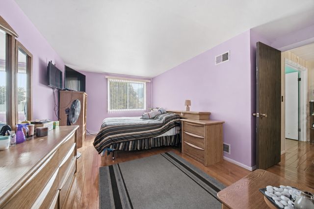 865 Oxford Place 865, Wheeling, IL 60090