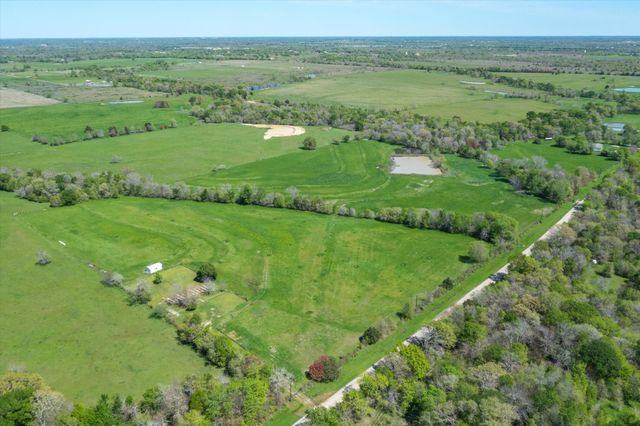 1478 Vz County Road 2621, Wills Point, TX 75169