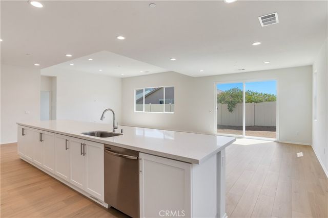 9051 Carson Avenue, Hesperia, CA 92344