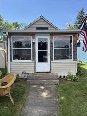 56 Sunset Island Road, Wilson, NY 14172