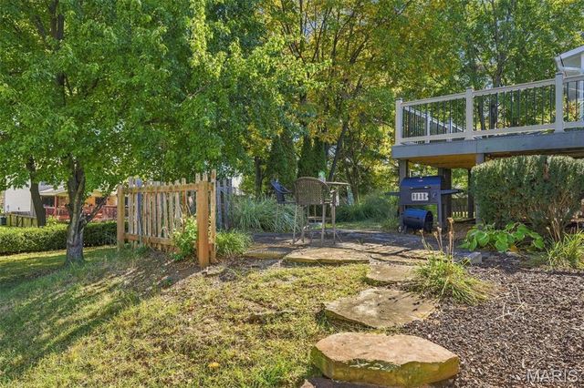 1056 Driftwood Trails Drive, Florissant, MO 63031