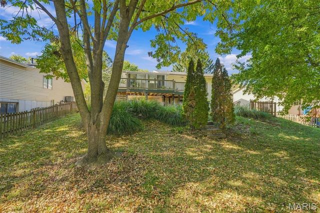 1056 Driftwood Trails Drive, Florissant, MO 63031
