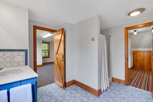 300 Paine Hollow Road, Wellfleet, MA 02667